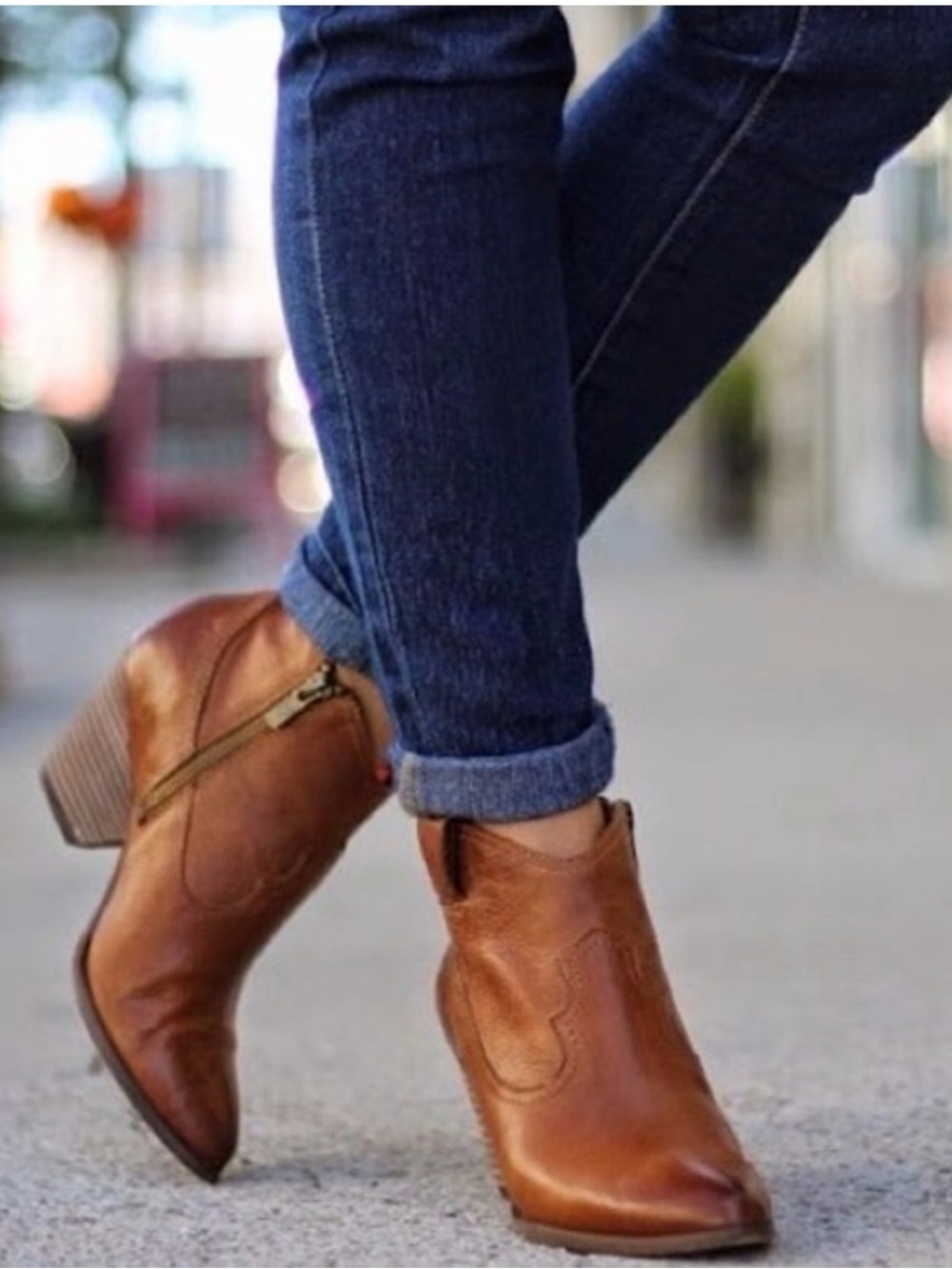 Frye Reina Genuine Cognac Leather Pull On Everyday Casual Wood Heel Ankle Bootie